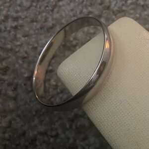 Monet 8”Round Bracelet. Excellent condition.